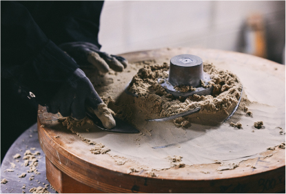 Molding upper molds, lower molds and cores